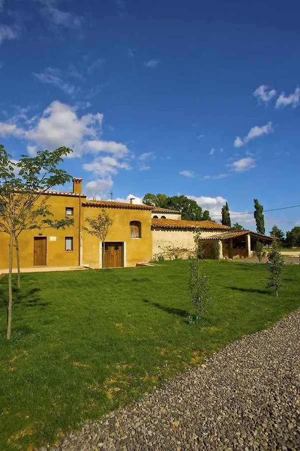 Country house Comfortable Holiday Home In Catalonia With Swimming Pool