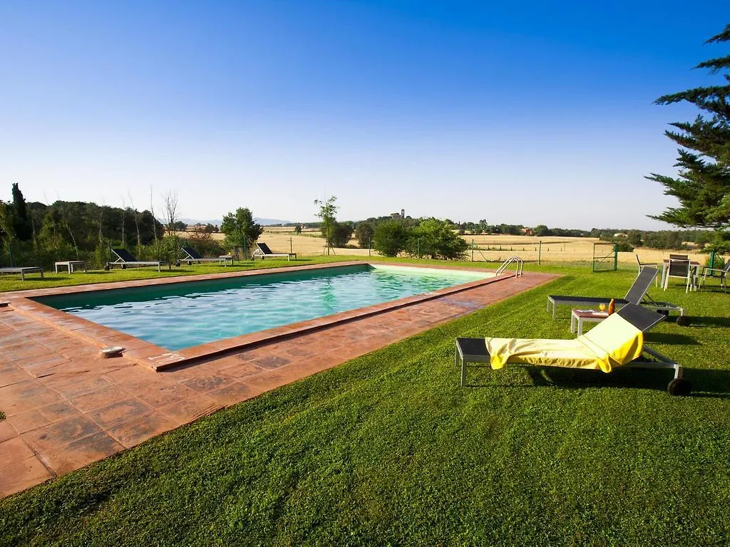 Comfortable Holiday Home In Catalonia With Swimming Pool Country house Sant Andreu Salou