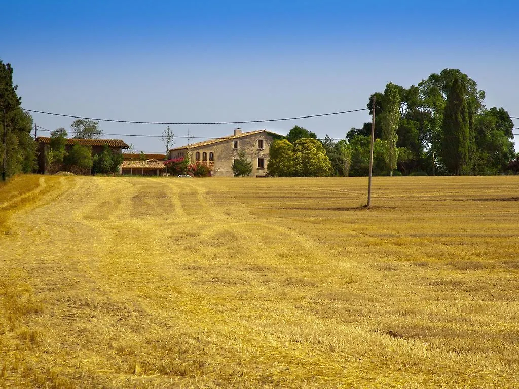 Comfortable Holiday Home In Catalonia With Swimming Pool Country house