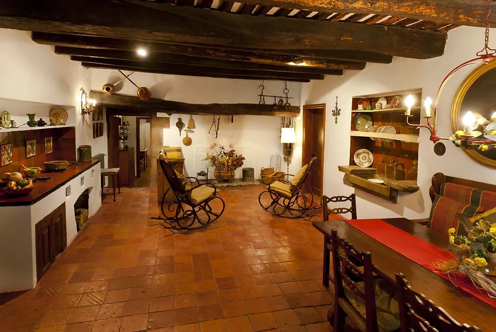 Country house Comfortable Holiday Home In Catalonia With Swimming Pool Spain